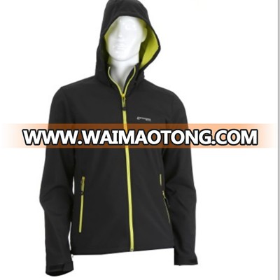 Latest customized windbreaker outdoor men hooded jacket in winter, outer wear Polyester padded jacket